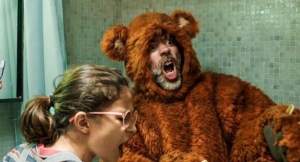 Cinema "Tristeza e Alegria na Vida das Girafas"